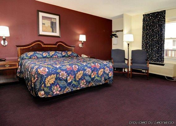 Lodge Econo Glade Springs I-81 Glade Spring