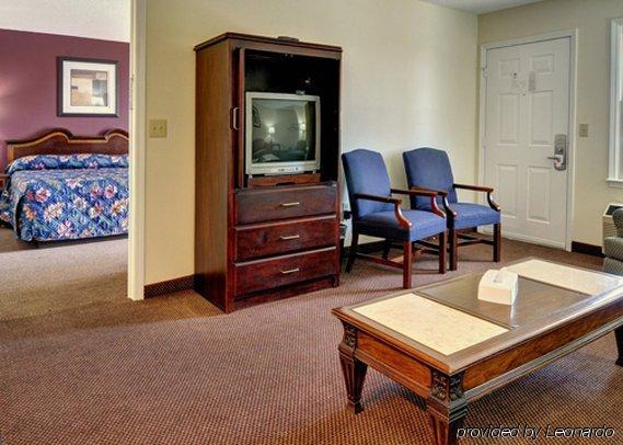 Lodge Econo Glade Springs I-81